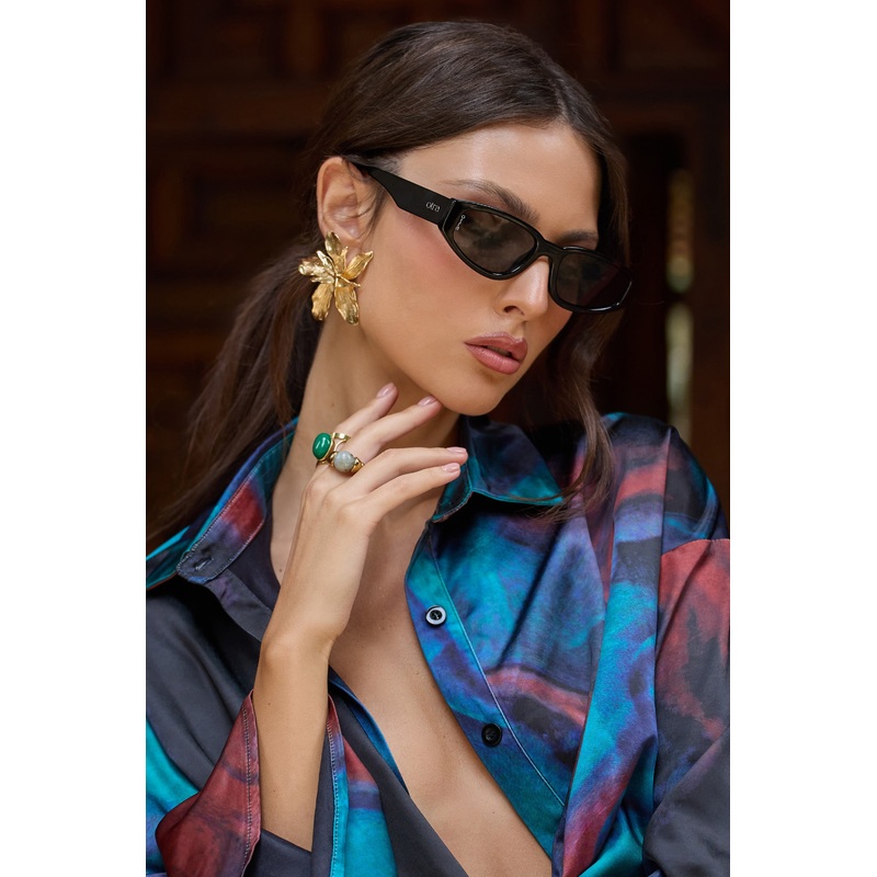 Kai | Otra Black Thin Rectangular Sunglasses