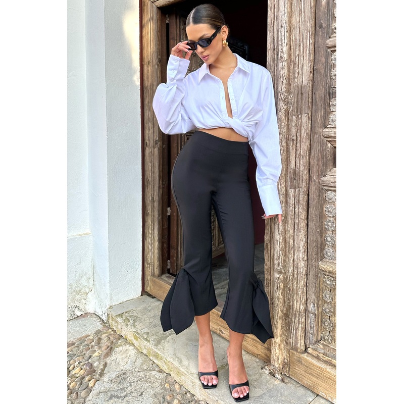 On Stage | Black Cropped Capri Pants With Knot Detail