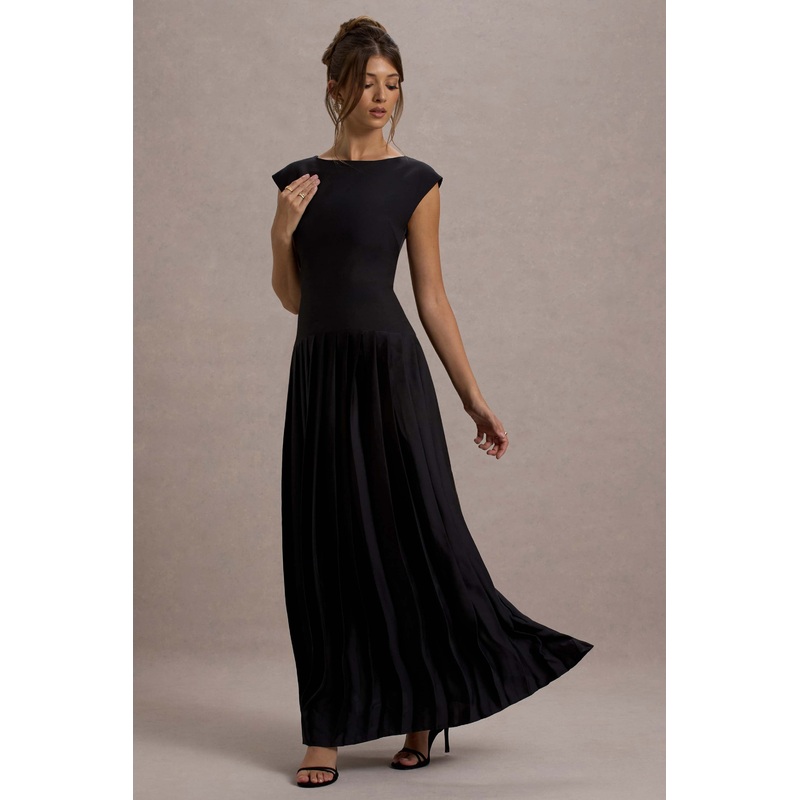 Arna | Black Boat-Neck Pleated Maxi Dress