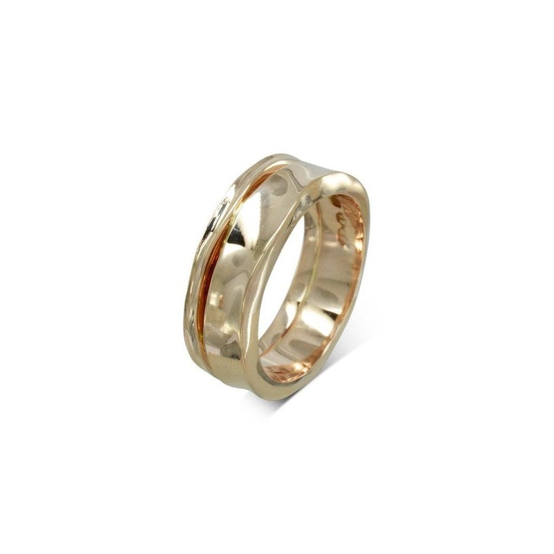 Side Hammered Gold Wedding Ring (7mm)