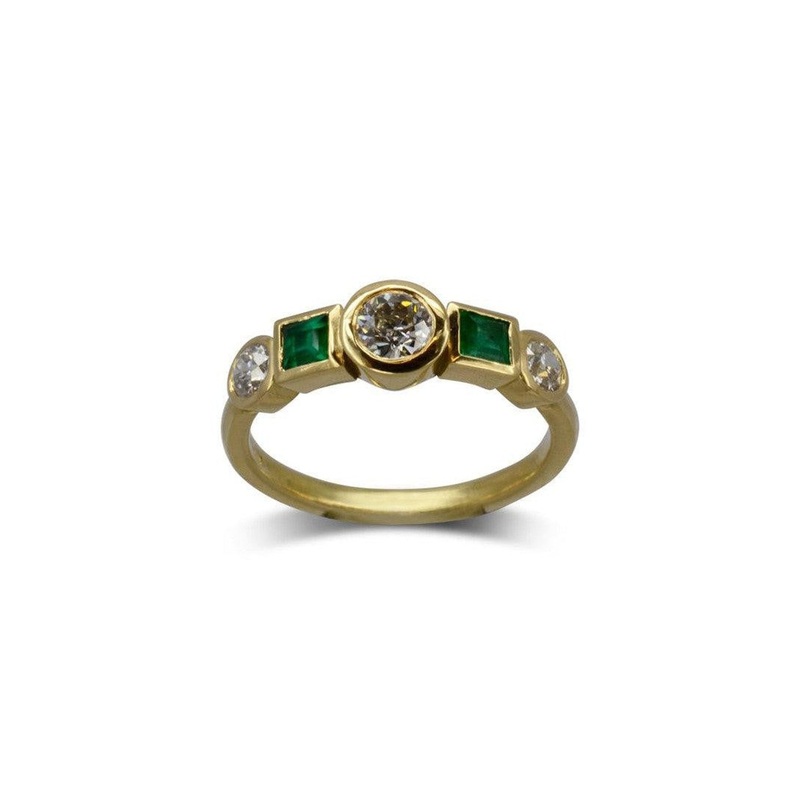 Yellow Gold Emerald Diamond Ring