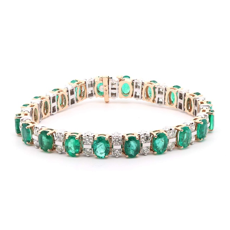 EMERALD AND DIAMOND BRACELET