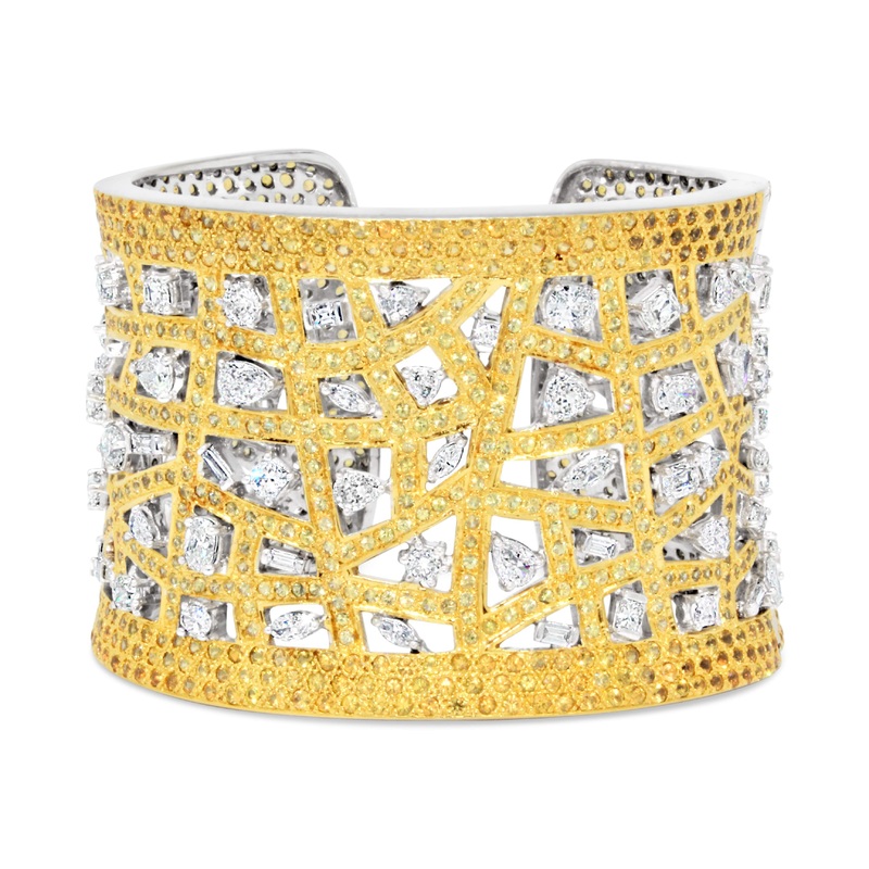 18KT WHITE GOLD YELLOW SAPPHIRE & DIAMOND CUFF.