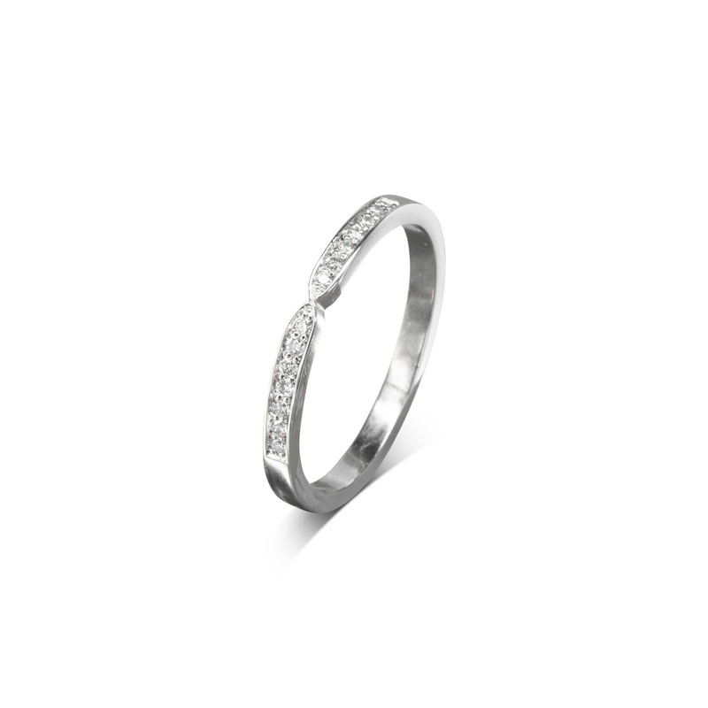 Dainty Twist Pav Set Diamond Platinum Ring – 2mm