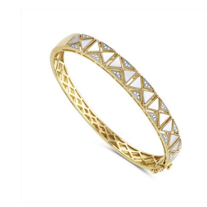 14KY BANGLE BRACELET