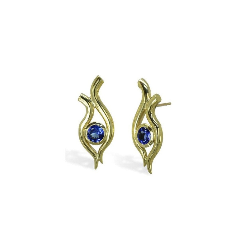 Water Design Yellow Gold Tanzanite Stud Earrings