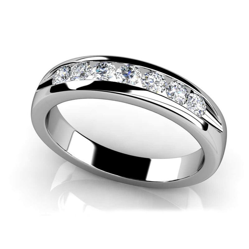 Seven Diamonds Channel Wedding Band Lab-Grown Diamond  with 0.28 ct.(finished) 2.2mm