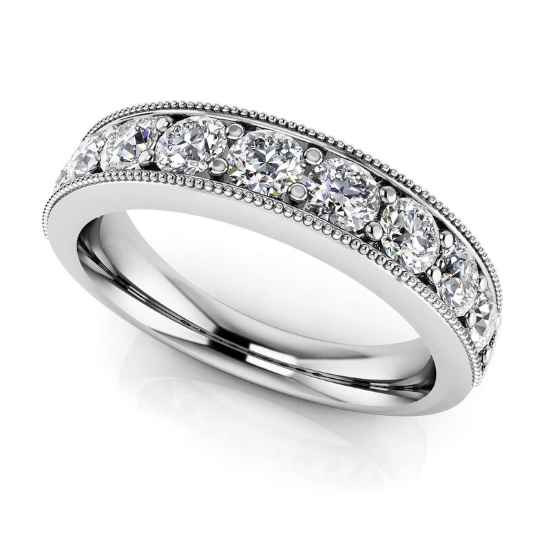 Vintage Lab-Grown Diamond Anniversary Ring with 0.34 ct.(finished) 1.6mm