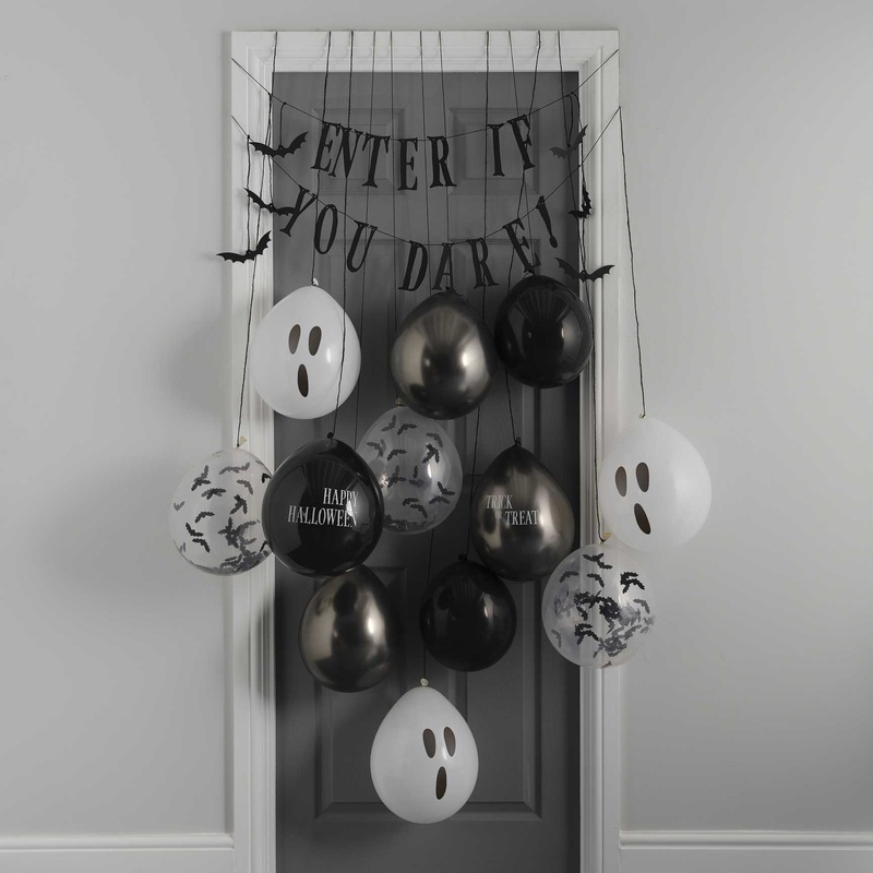 Fright Night Balloon Door Kit