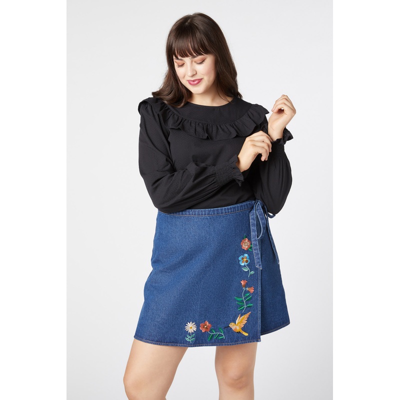 Sweet Nectar Embroidered Skirt