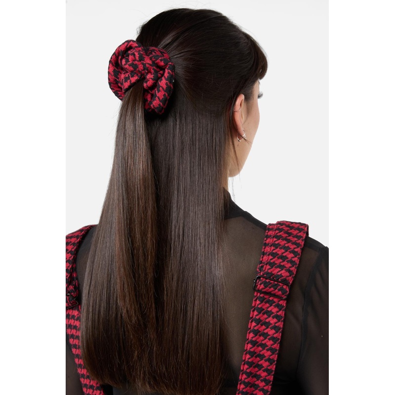 Virtue Houndstooth Scrunchie