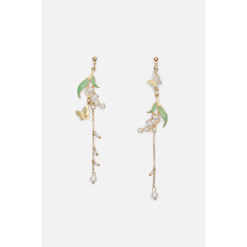 Butterfly & Pearls Earrings