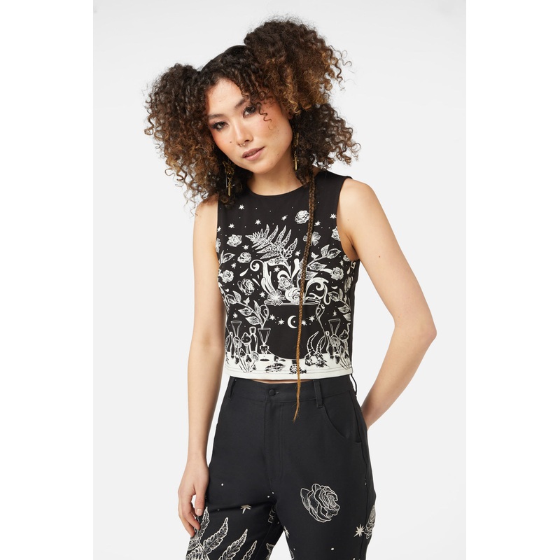 Witches Room Border Tank