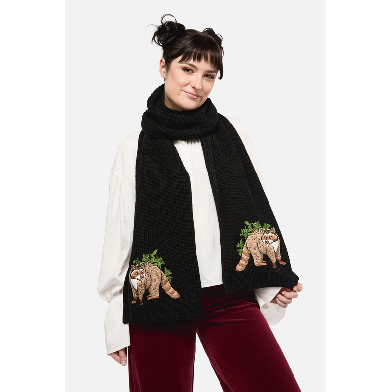 Haus of Raccoon Knit Scarf