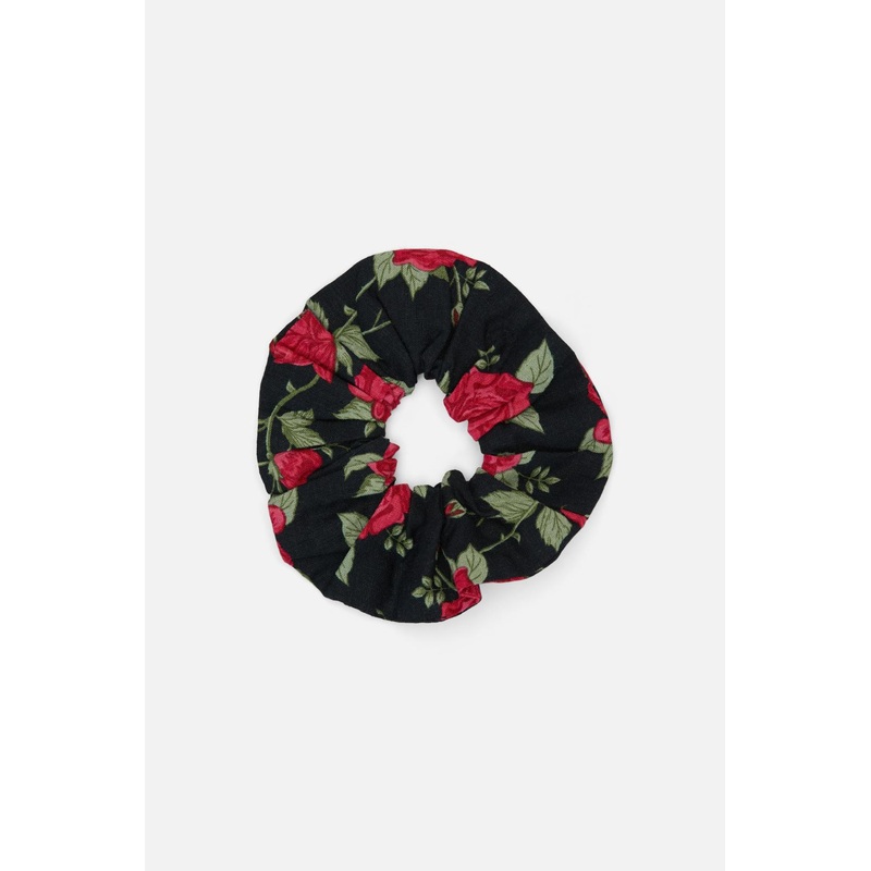 Rosebud Scrunchie