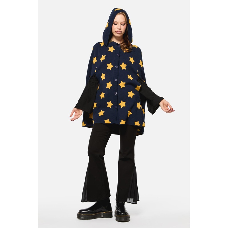 Wiz Knit Cape