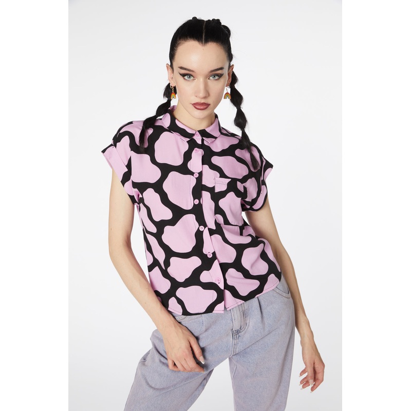 Skip Geo Boxy Collar Blouse