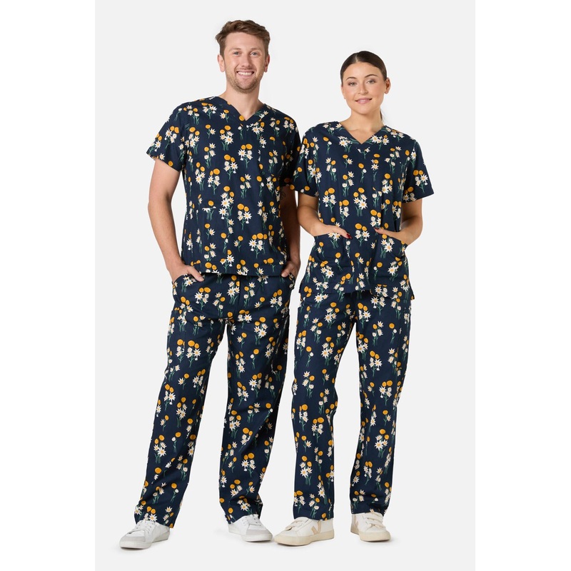 Billy Button Scrub Set