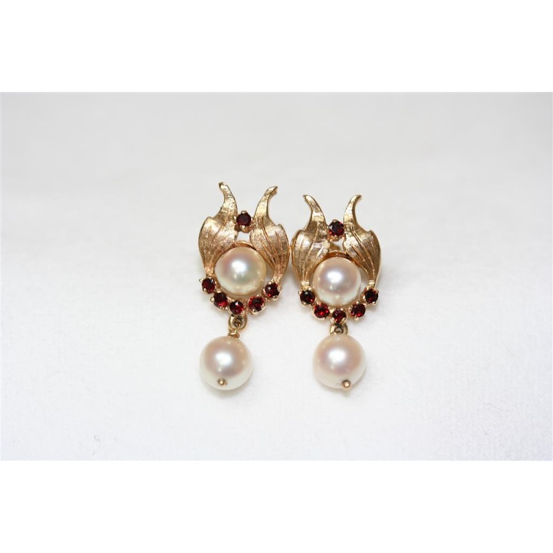 Yellow 14 Karat CPrl / Garnet Earrings Estate Jewelry with