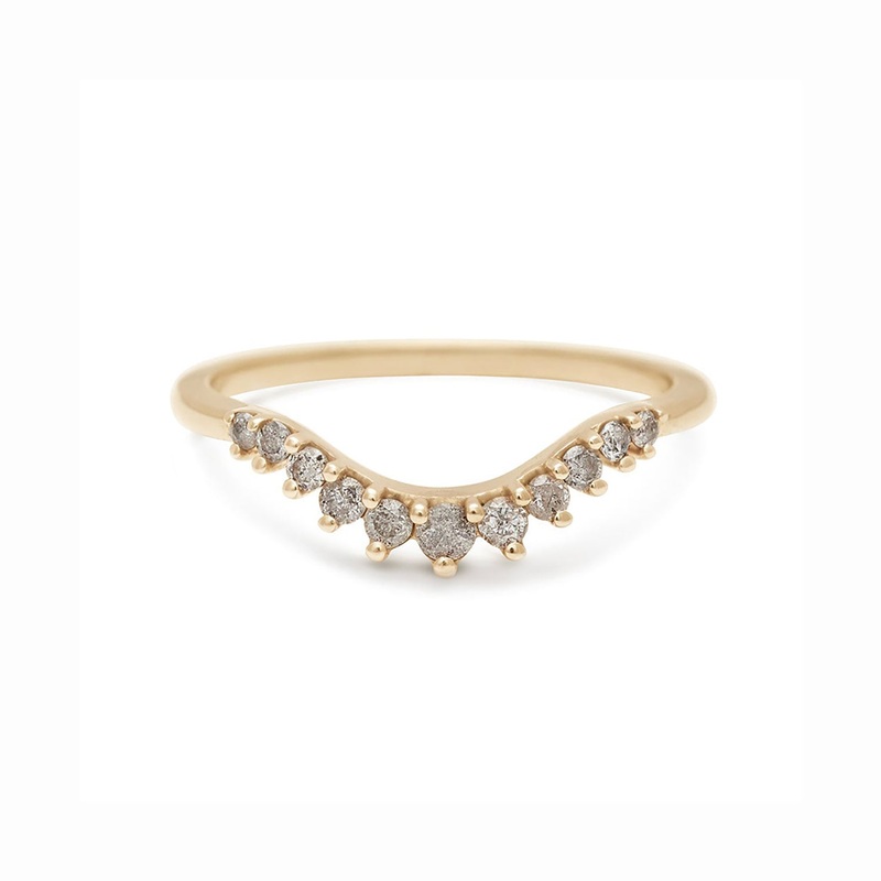 Tiara Curve Band – Grey Diamonds