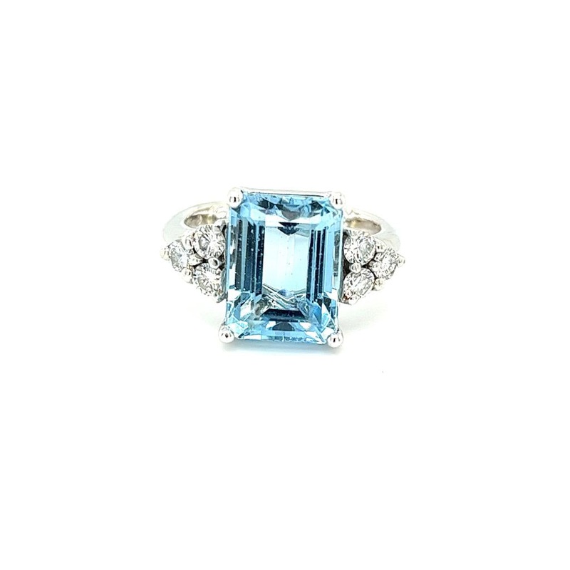 Estate 14 Karat White Gold Aquamarine and Diamond Ring