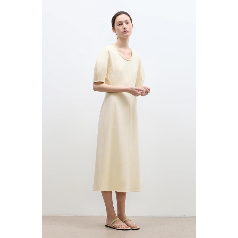 “April Story” 3D U-Neck Split Waist Curved Skirt Knitted Dress for Women