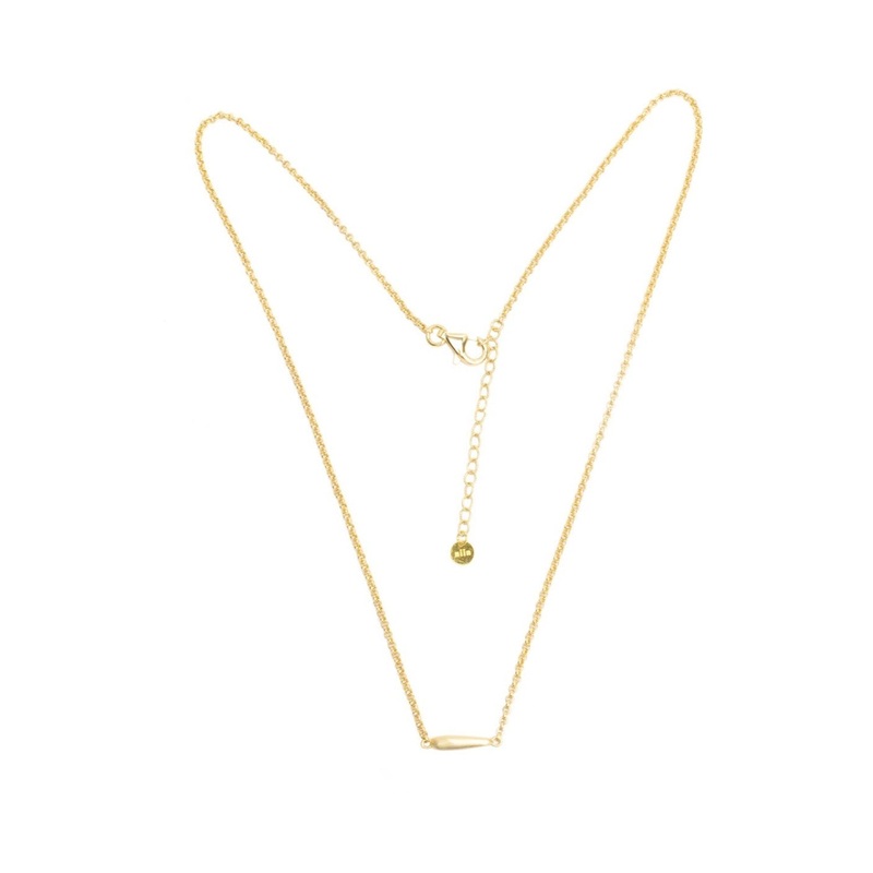 LUNA Needle Necklace