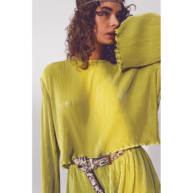 Pleated Round Neck Crop Top In Green