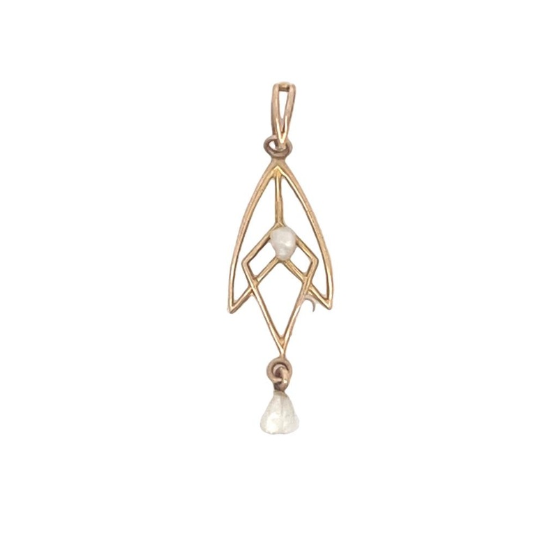 Yellow 10 Karat Design Antique Pendant Estate Jewelry with