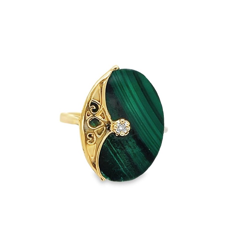 Yellow 10 Karat Fashion Ring Estate Jewelry with 1 Oval Malachite