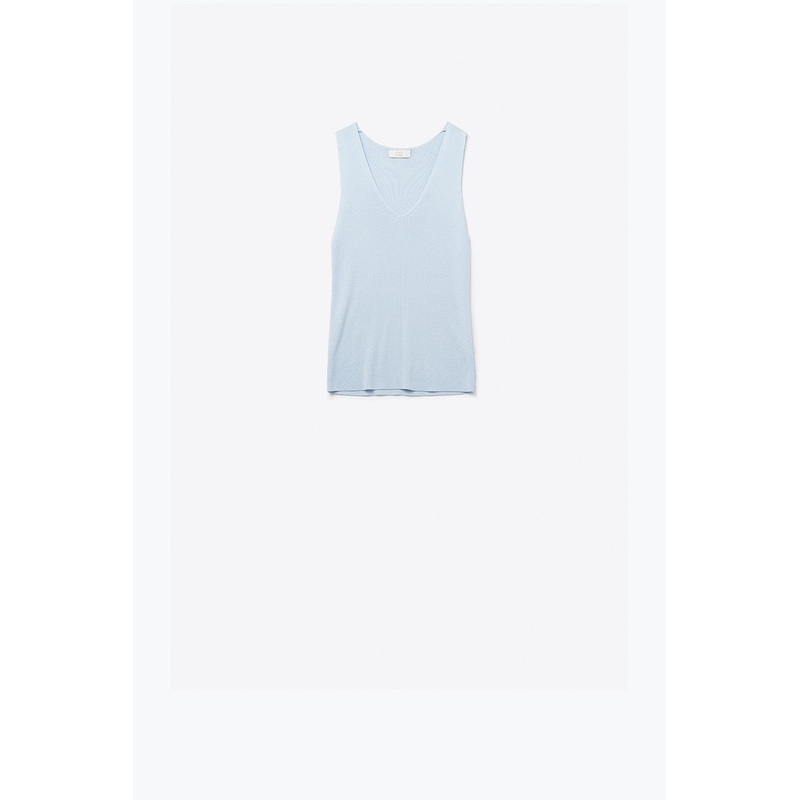 Baby Blue Sleeveless Fine Knitted Top With V-Neck
