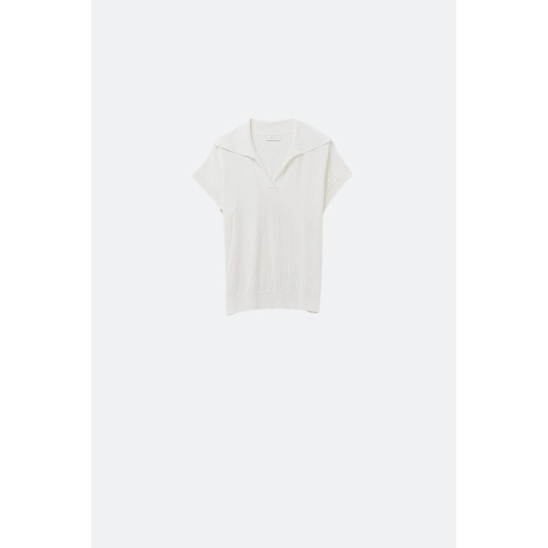 Fine Knit Polo-Style Short Sleeve Top In White