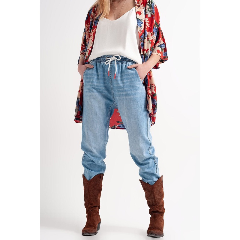 Lightweight Jogger Jeans In Midwash