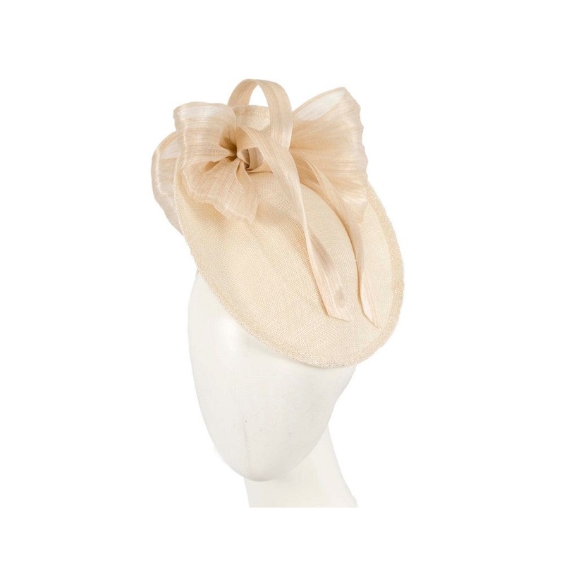 Cream fascinator with bow by Fillies Collection