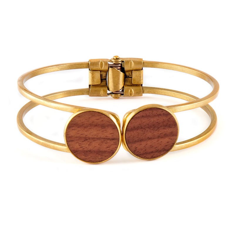 Olivia Walnut – Gold Bangle
