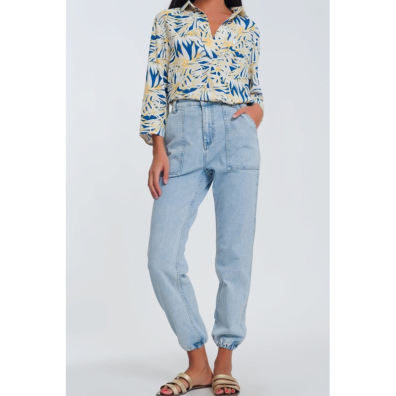 Pocket Detail Jeans In Light Denim