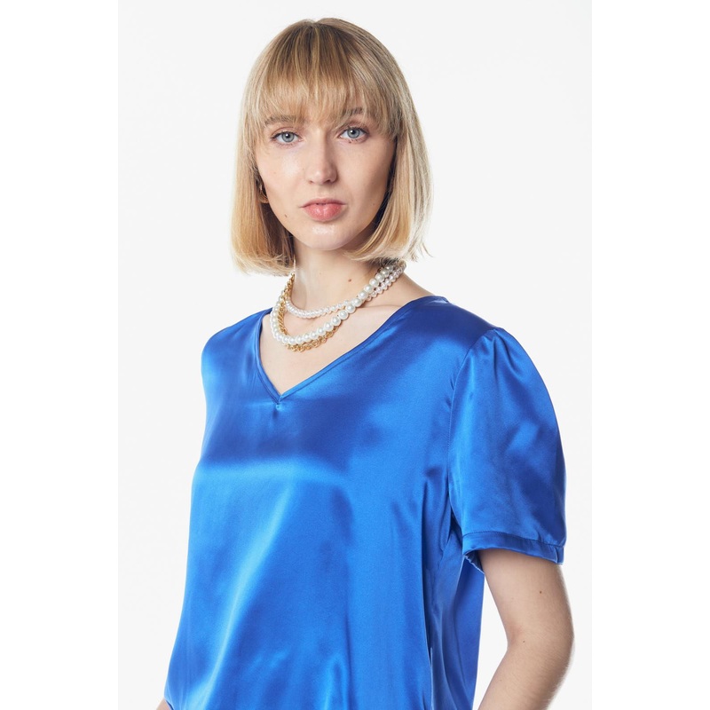 Shining V-Neck Blouse in Blue Silk | Le Russi