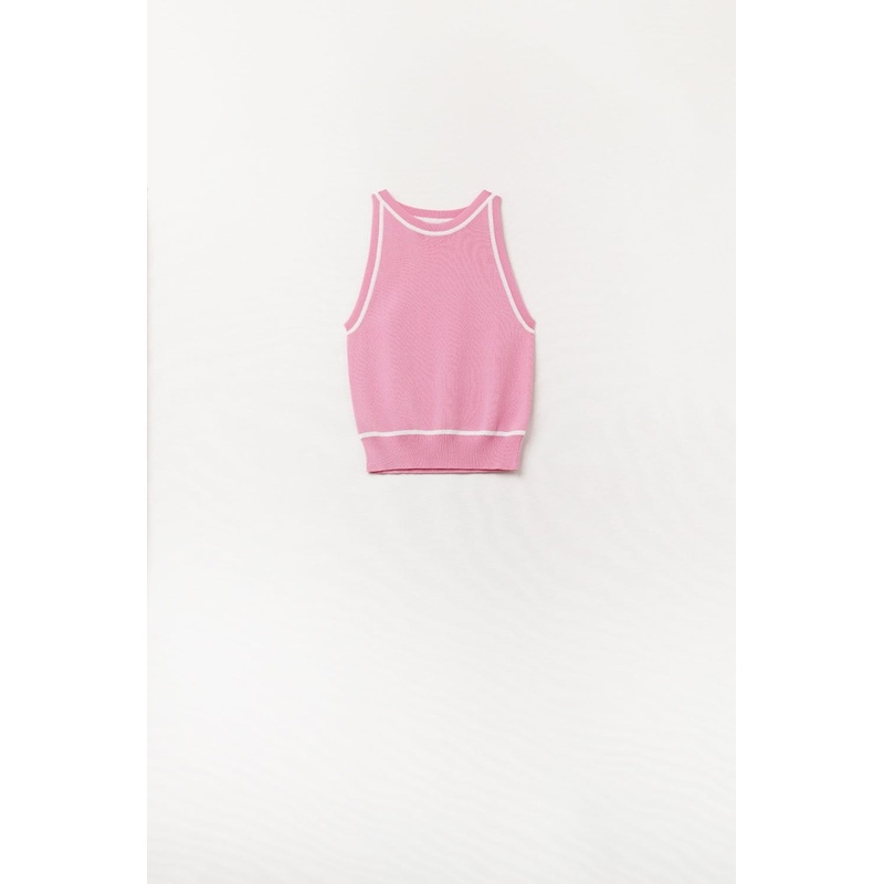 Sleeveless Sweater In Pink Featuring Detail White Lines
