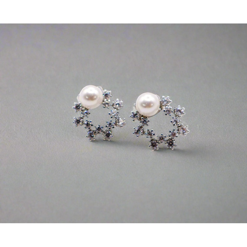 Pearl Boutique Earrings