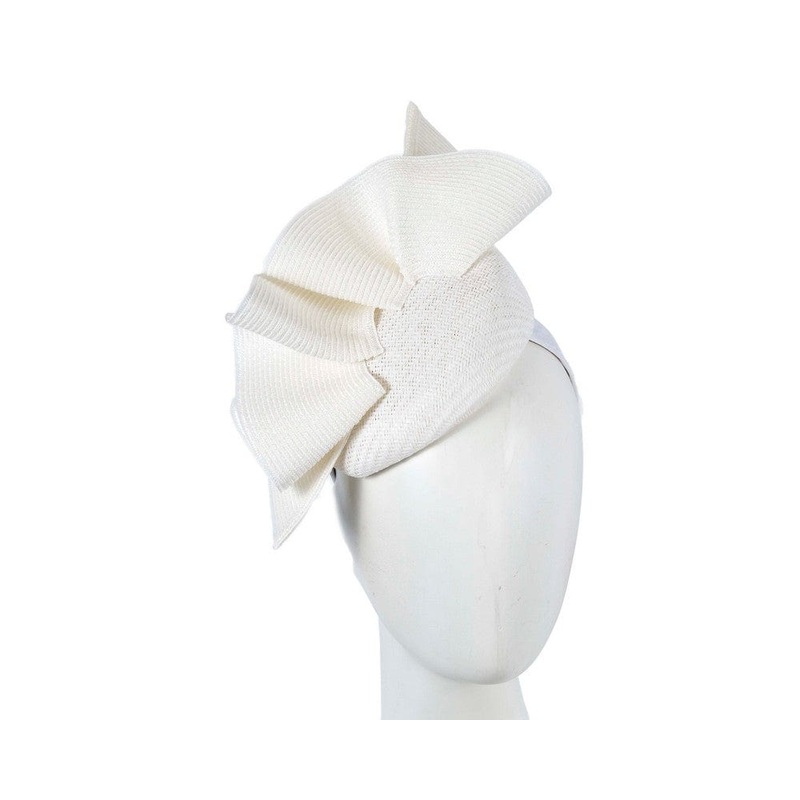 White pillbox fascinator by Fillies Collection