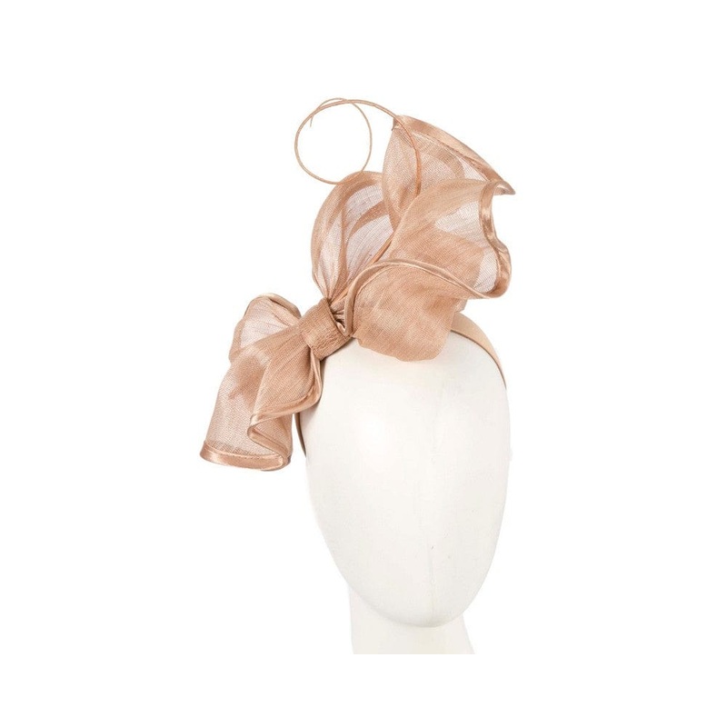 Nude racing fascinator by Fillies Collection