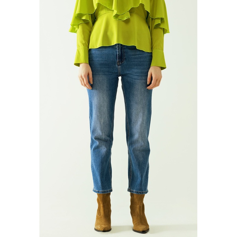 Basic Straight Jeans With Five Pockets And Frontal Metalic Button Closure