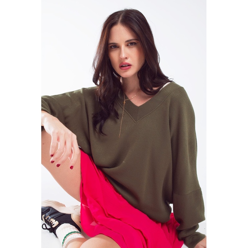 Oversized Olive Green Swearshirt Wth V-Neckline