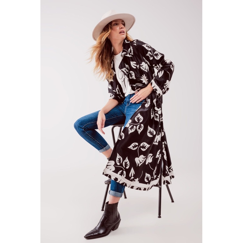 Longline Printed Blazer In Black