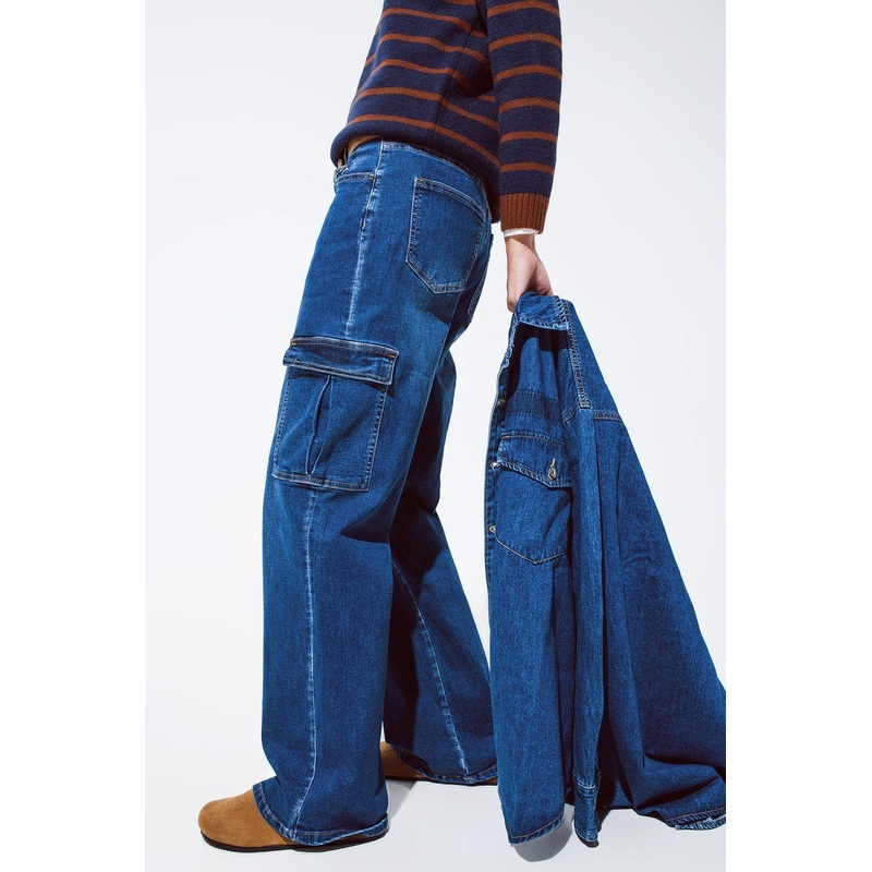 Straight Leg Cargo Style Jeans In Medium Wash