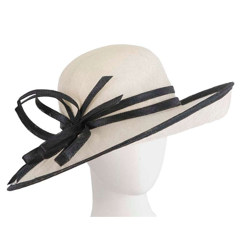 Cream & black fashion racing hat by Max Alexander