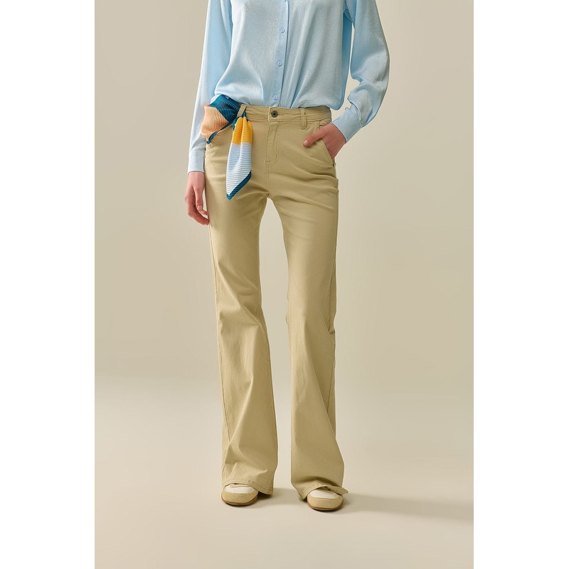 Comfy Stretcy Beige Flared Pants