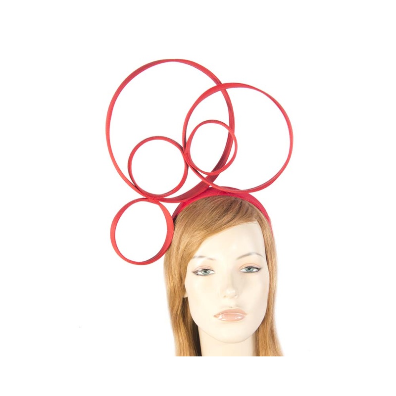 Sculptured red fascinator