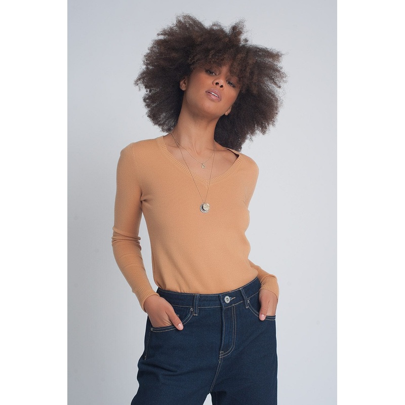 Soft Basic Sweater With Camel V-Neck