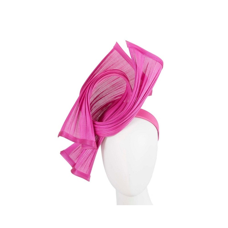Bespoke fuchsia jinsin racing fascinator by Fillies Collection